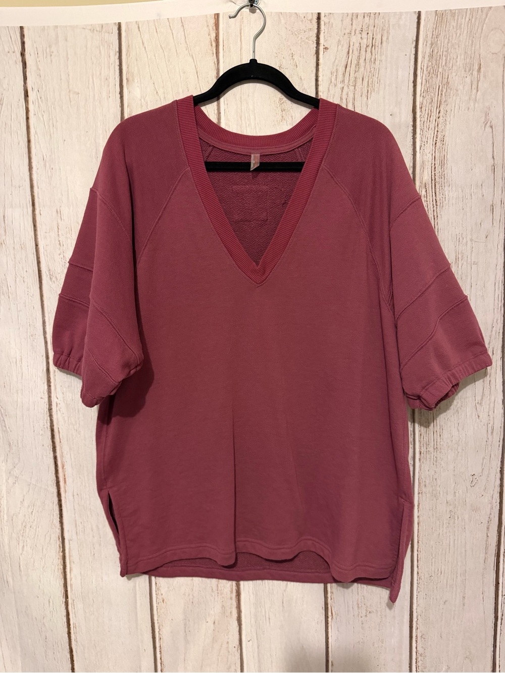 FP Movement Free People Maroon V-Neck Short Sleeve Oversized Sweatshirt Size M